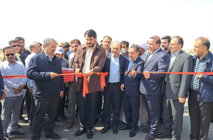 عملیات اجرایی بزرگراه کهورستان- لار با حضور وزیر راه آغاز شد