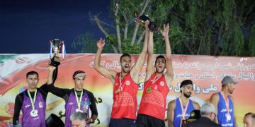 شهرداری مراغه با حضور ضرغام منصوری  قهرمان تور ملی والیبال ساحلی شد