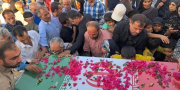 مراسم باشکوه استقبال از پیکر مطهر شهید گمنام در فداغ و روستاهای اطراف